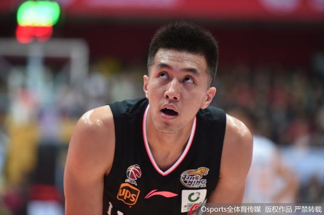 17-18赛季CBA联赛 辽宁 VS 八一 赛事专题