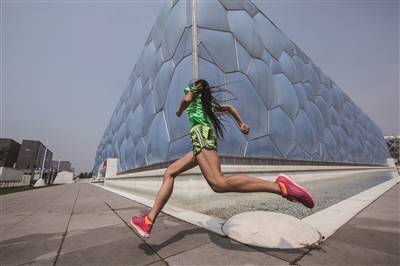 如何成为马拉松最美参赛选手 请看美女的完美装备