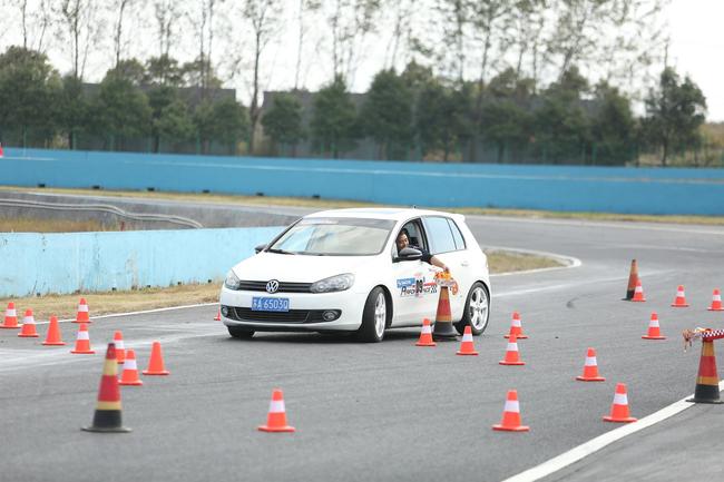 赛况:项目二