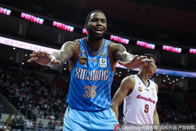 与广东队一战,新疆大外援肖恩-朗出战24分. 来