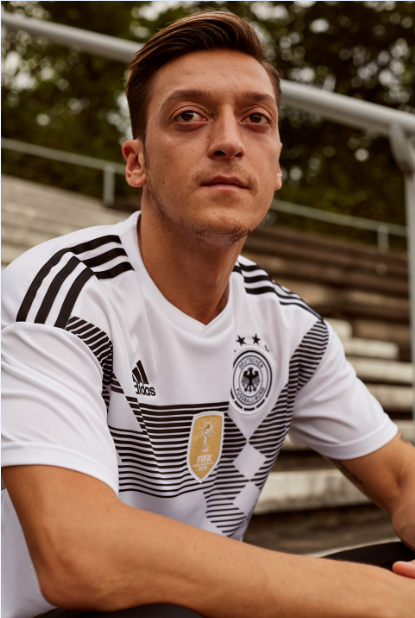 德国对韩国世界实录像杯_德国2018世界杯球衣_瑞士足球队欧国杯球衣