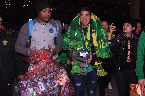 马卡：明年年初皇马将重启吕迪格的续约，双方期待再次合作