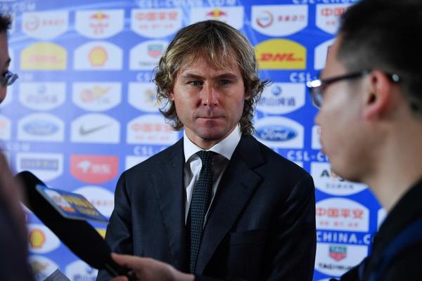 本賽季鮑威爾場均25.4分＞華子 3.3個三分＞KD 命中率49.5%＞庫里