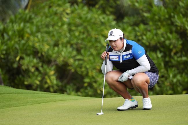 冯珊珊错过小鸟推如何减压:要达到-12杆赛前目