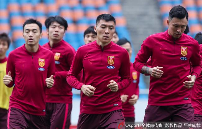 国足与哥伦比亚签订特殊条款 必须保证世预赛