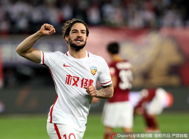 津媒:巴甲打帕托主意不靠谱 权健阵容稳定是成