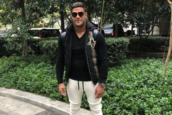 圣枪哥什么时候多了这么多"粉丝"