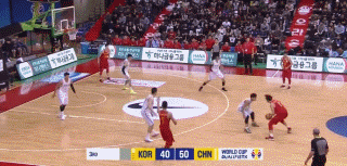 gif-小丁连续三分开炮 外援丁真不是盖的!_cba_新浪