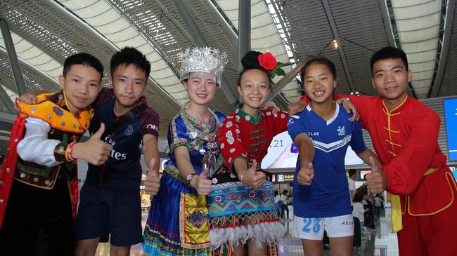 这6名中国小护旗手将亮相世界杯揭幕战