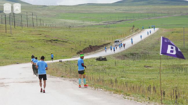 玛沁的人口_玛沁县城(3)