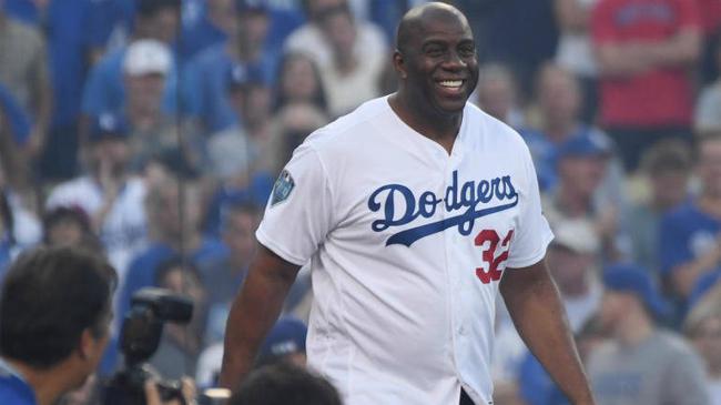 有錢任性不怕罰！魔術師Johnson上節目就詹杜聯手表態-黑特籃球-NBA新聞影音圖片分享社區