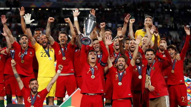 葡萄牙今夏夺得了欧国联的冠军