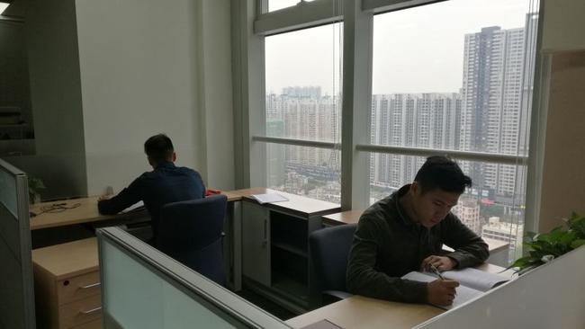两位球员魔难 恒小大豫备队两球员内讧