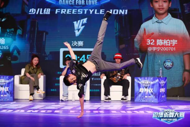 �ٶ���ھ���ͤ��