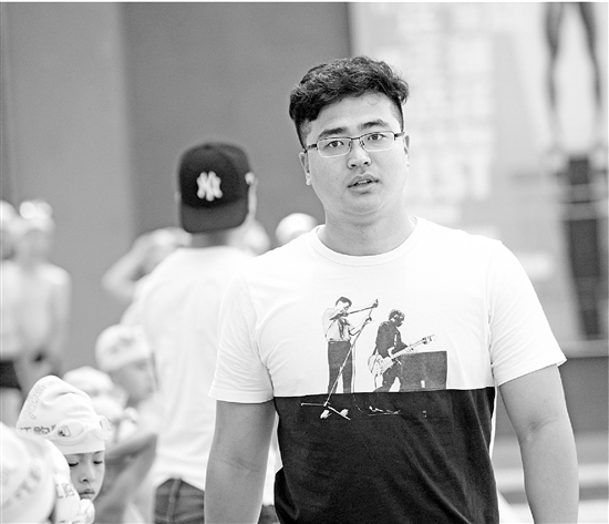 吴鹏