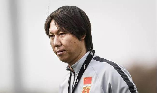 李铁