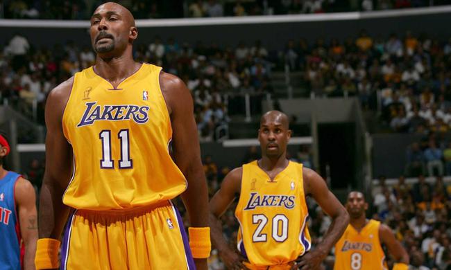 美媒評湖人隊10大超巨Kobe僅第8!詹姆斯竟排第一!-黑特籃球-NBA新聞影音圖片分享社區