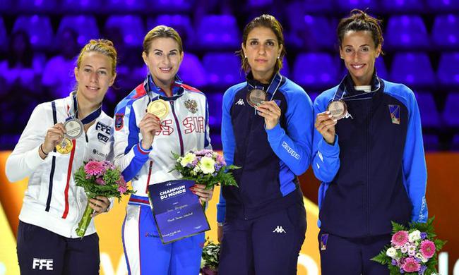 德里格拉佐娃世锦赛女花个人赛夺冠，她也是里约奥运会冠军