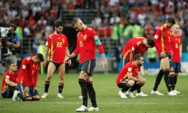西班牙的世界杯之旅铩羽而归