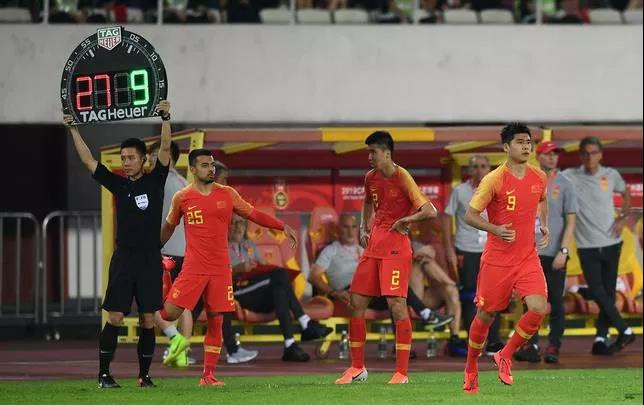 国安球员占到了8人之多,毫无疑问的国脚第一大户