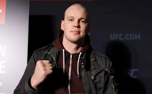 斯特鲁夫解释了自己从退出到回归的心路历程