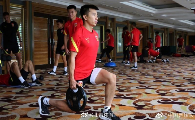 中考可以穿足球球衣吗男生,中考可以穿足球球衣吗男生图片