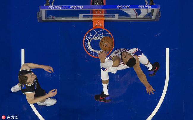 76人得季前開門紅 大帝20+10新人王8+10+16狀元郎14分(影)-黑特籃球-NBA新聞影音圖片分享社區
