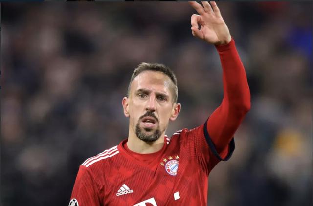 里贝里:明夏离开拜仁?不急决定 等等再决定