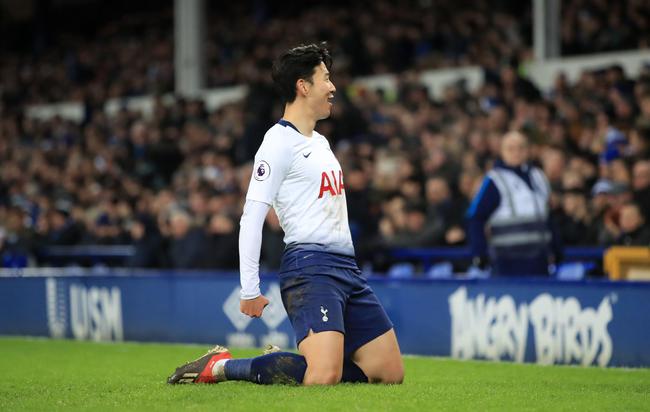 孙兴慜梅开二度