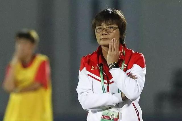 上海下册读本:自主初中三队抢人王霜已成女足学担心练案男足表率主帅初二图片