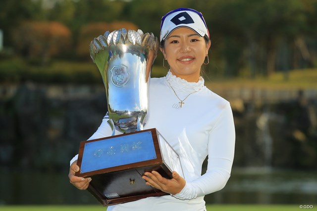 韩国选手黄雅琳赢得本赛季第三冠