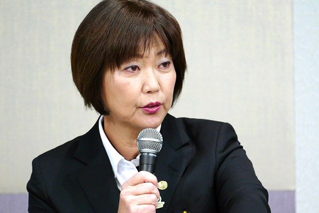 图说:幼林浩美会长