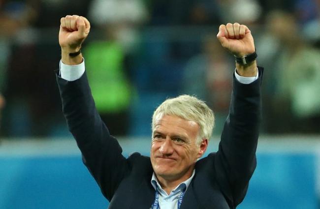 德尚成为世界杯历史上第三位分别以球员+教练身份夺冠成功之人