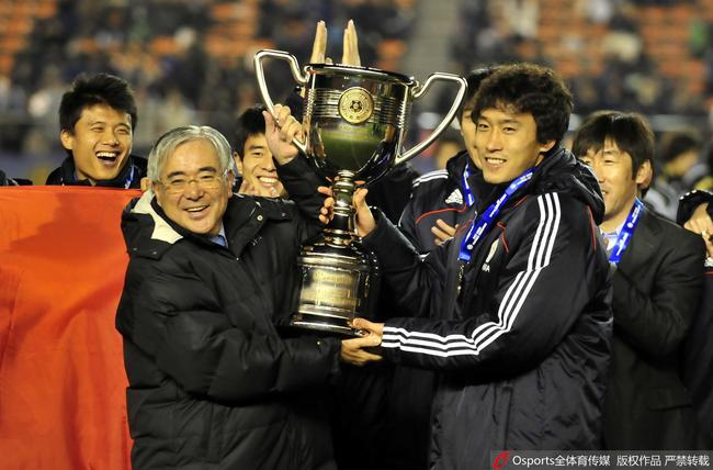 2010年的东亚杯,高洪波率队夺冠