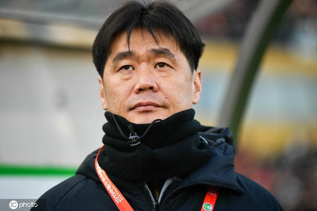 李霄鹏