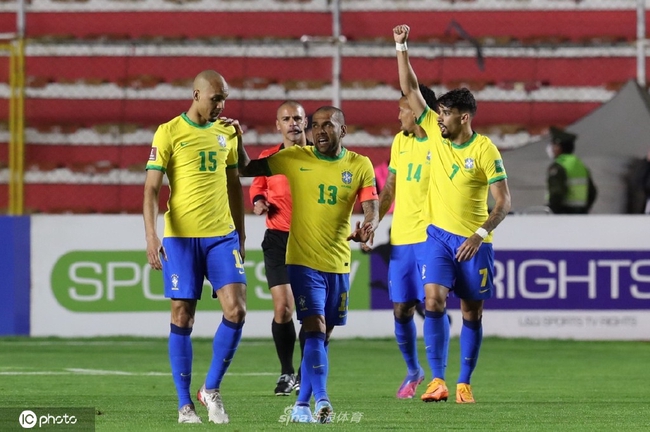 巴西破南美世初赛记录    国际足球联合会排名飞腾到第一