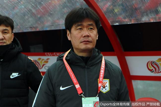 李霄鹏:鲁能三连胜有运气成分 不愿意谈赛季目标