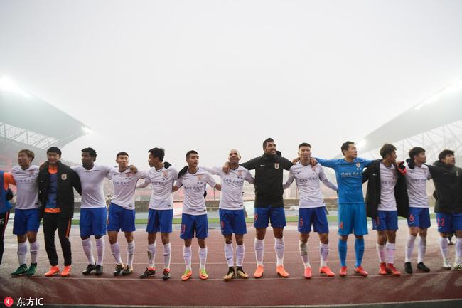 鲁能刷新队史最佳开局纪录 保三争一还当笑话吗?