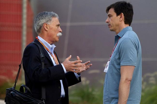 F1 CEO切斯-凯里 与 梅赛德斯F1领队托托-沃尔夫