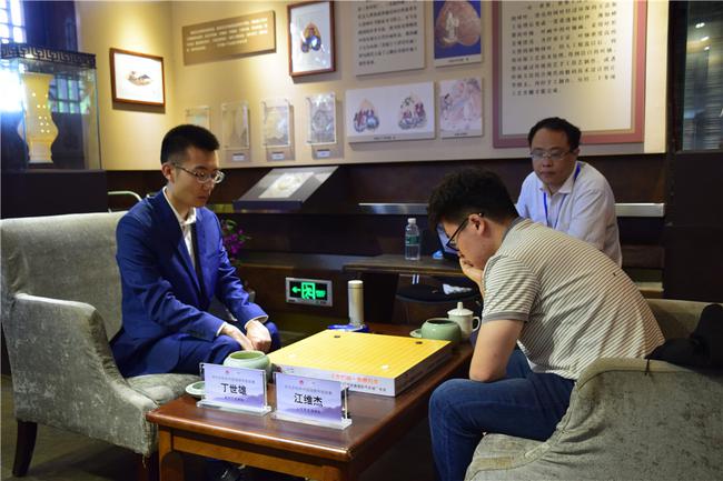 丁世雄VS江维杰