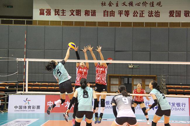 全国女排冠军赛天津3-2辽宁 江苏广东两连胜领