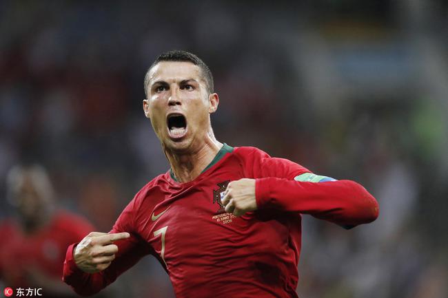 人民日报称赞C罗
