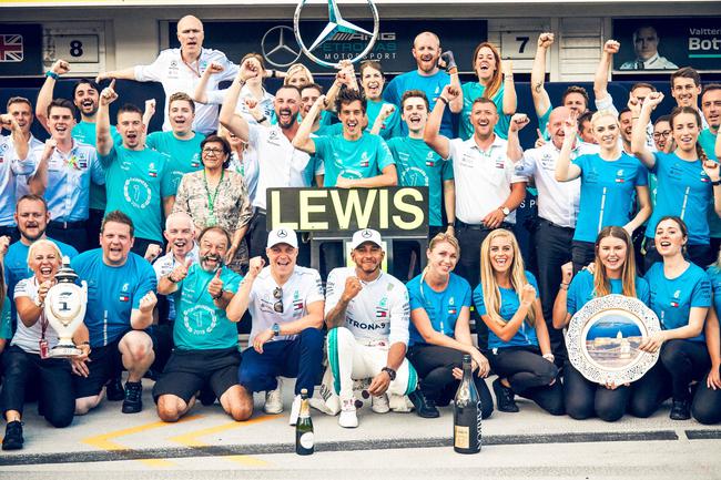 2018F1匈牙利站汉密尔顿夺冠