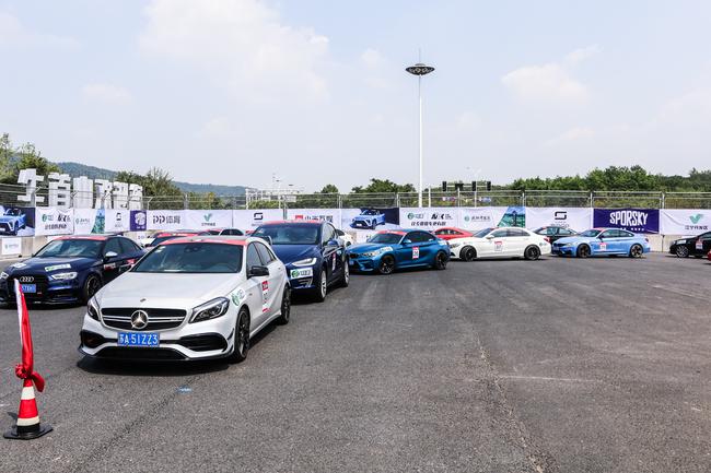 M2K街道竞速赛,为热爱而生 享受赛车的乐趣