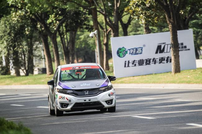 M2K街道竞速赛,为热爱而生 享受赛车的乐趣