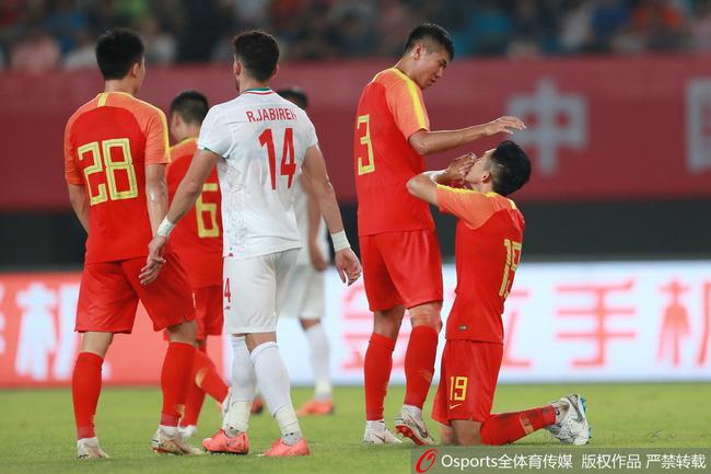 中国U23男足热身赛击败伊朗U23