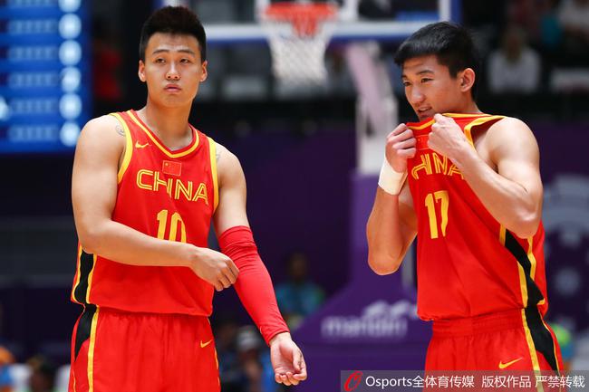 中国男篮后卫线表现依旧挣扎