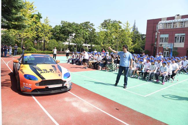 五星体育广播上海新闻广播携手企业和车手 为