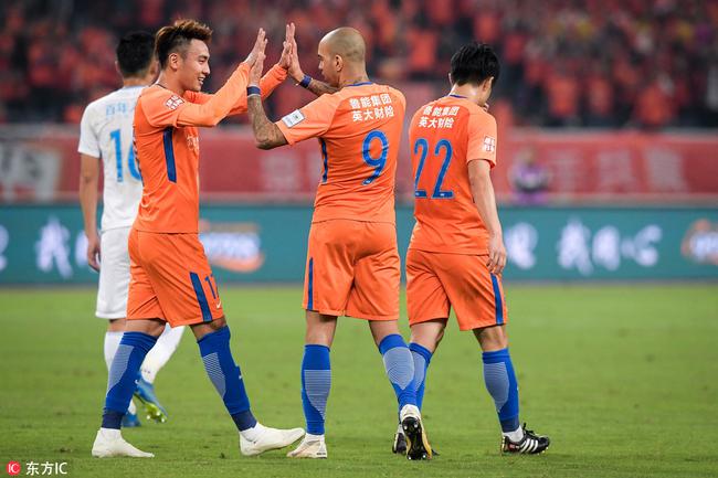 央视解说:鲁能整体实力更强 一方精力都放保级