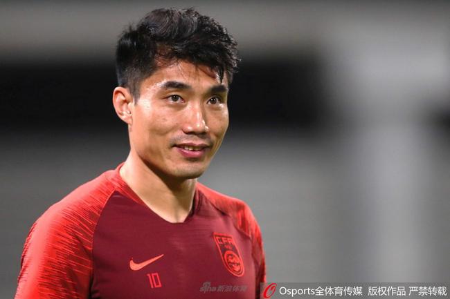 郑智入围亚洲杯历史最佳后卫评选 PK韩日伊名宿_国内足球_新浪竞技风暴_新浪网